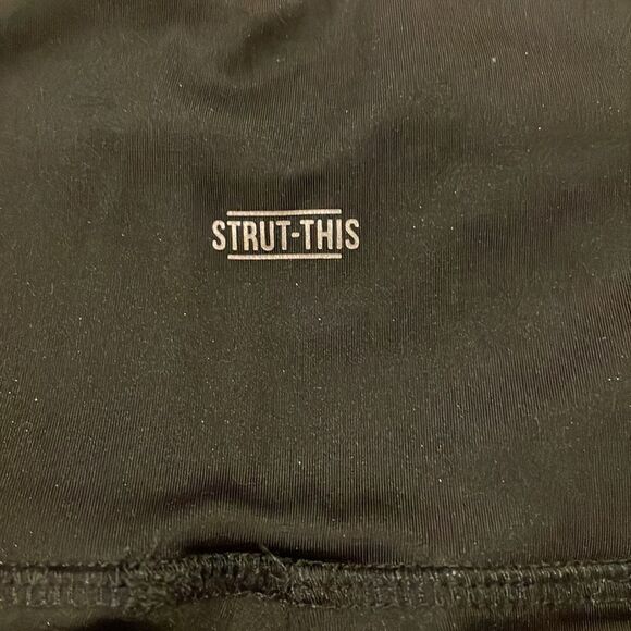 Strut This Women’s Black Mesh Bottom Leggings - Picture 7 of 7